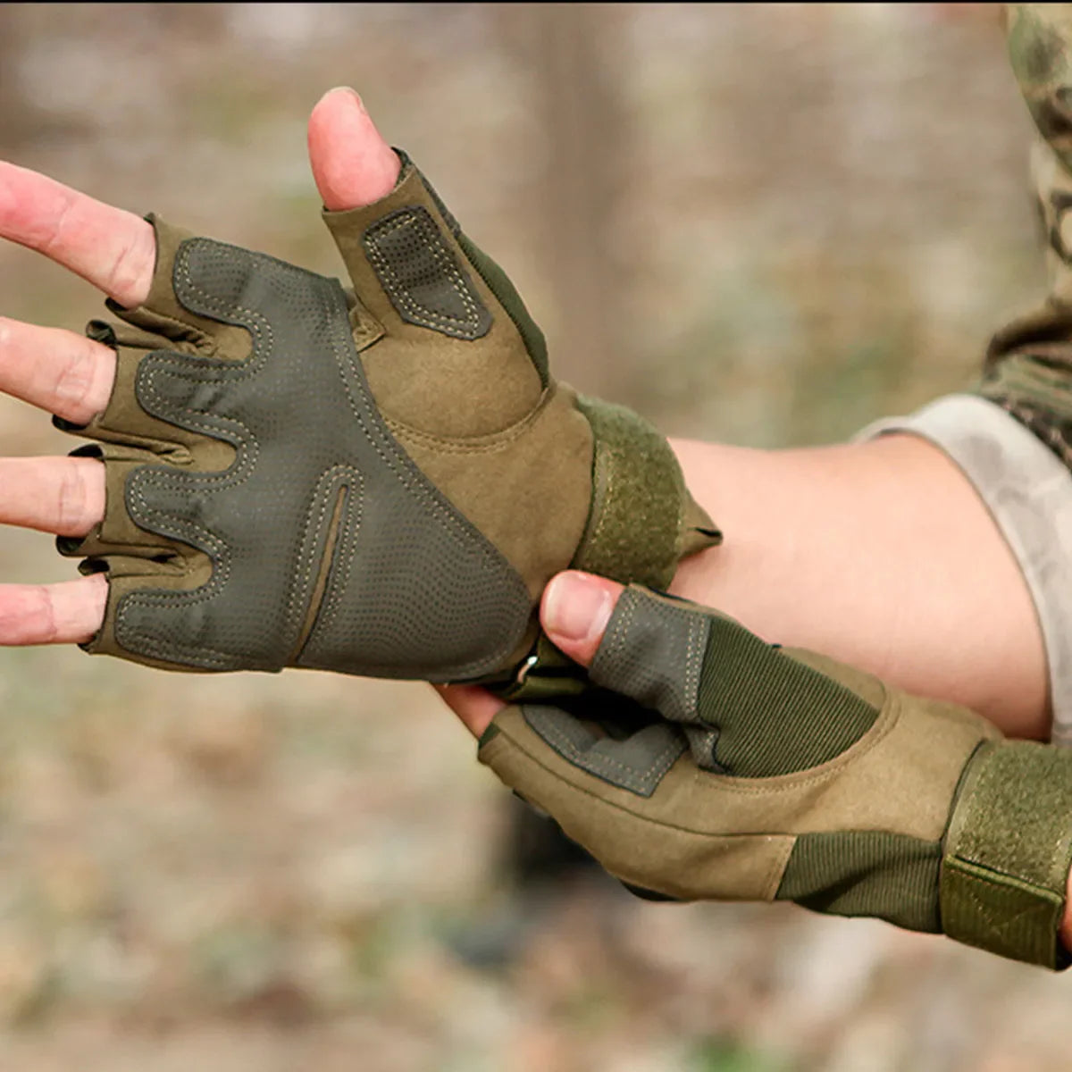 1 pair Half-finger gloves Outdoor military gloves Sports shooting Hunting air gun Motorcycle bicycle gloves
